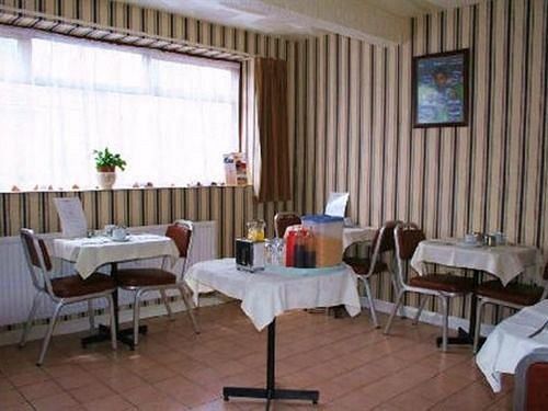 Endeavour Hotel Hadleigh  Экстерьер фото